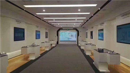 物体识别桌案例_纳通医药展厅_摩拓为提供技术支持