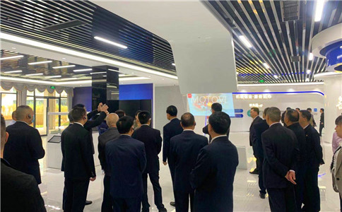 多媒体互动展厅展览展示现场_参观现场_摩拓为工程案例展示