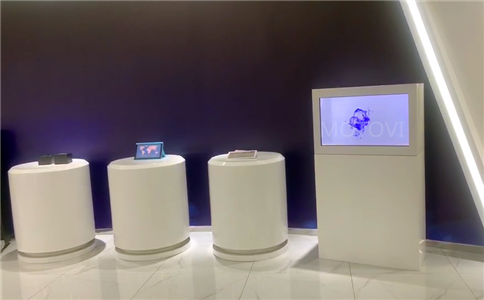 透明广告柜应用于数字展厅案例