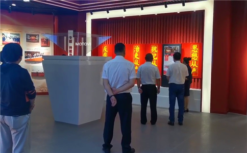 滑轨屏应用于数字展厅案例展示_互动体验-摩拓为