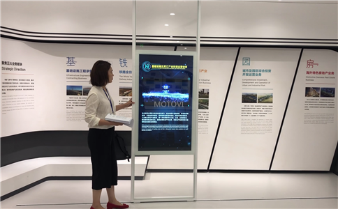 互动滑轨屏_手推滑轨屏应用案例展示（局部图）
