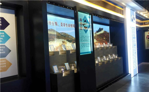 互动滑轨屏应用于教育基地展示案例